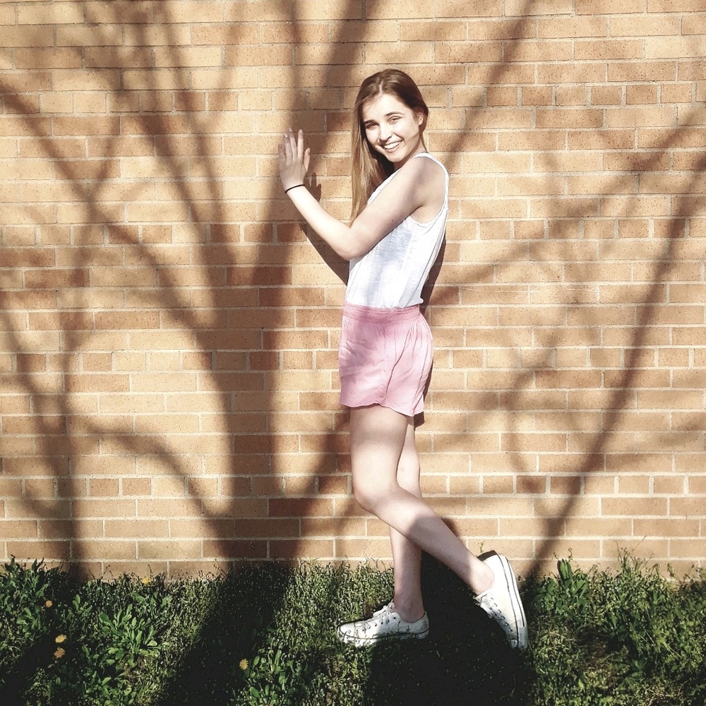 Meet your Posher, Holly